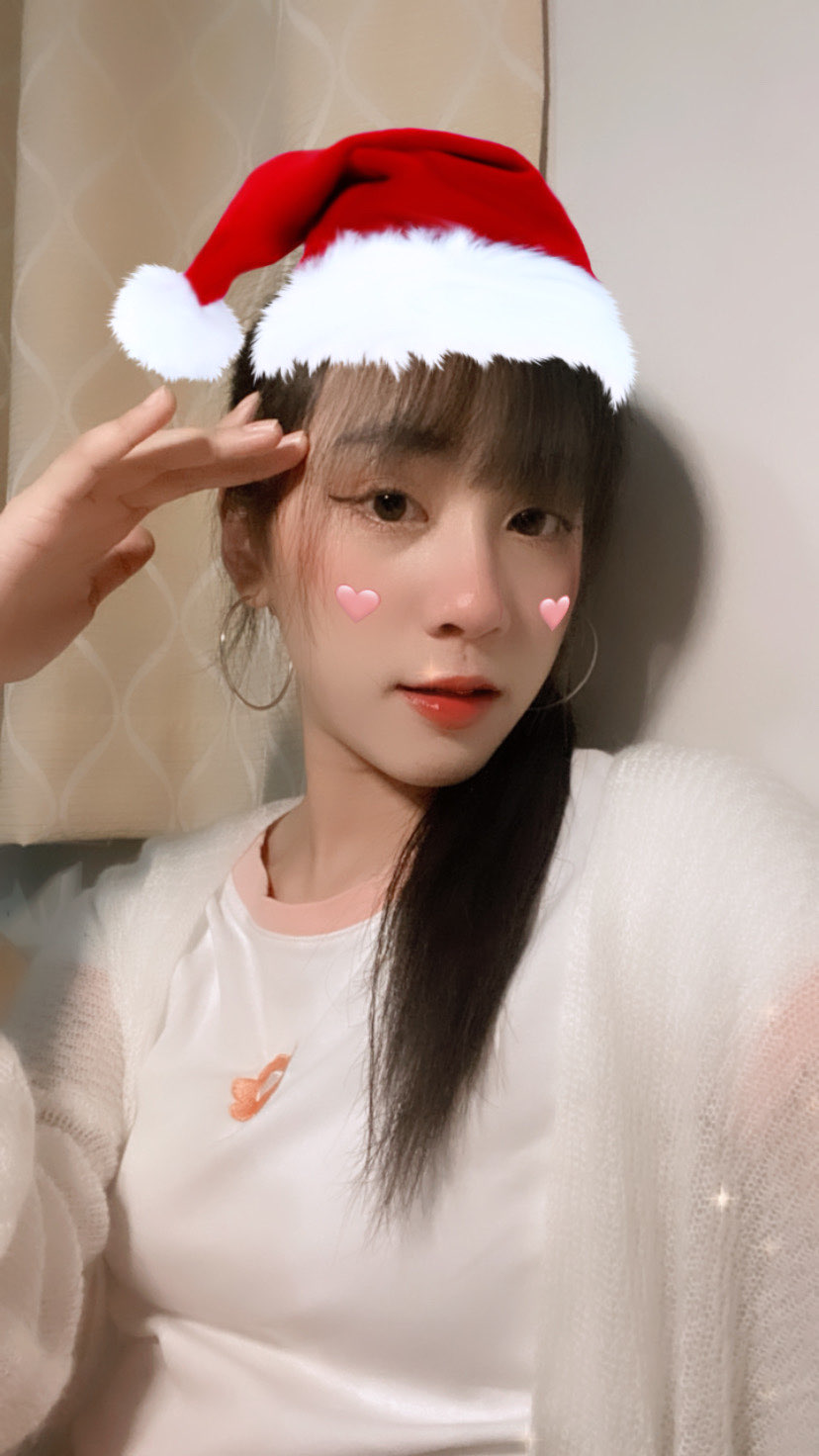 Check out Nena 's live! - iAM48 Official Application